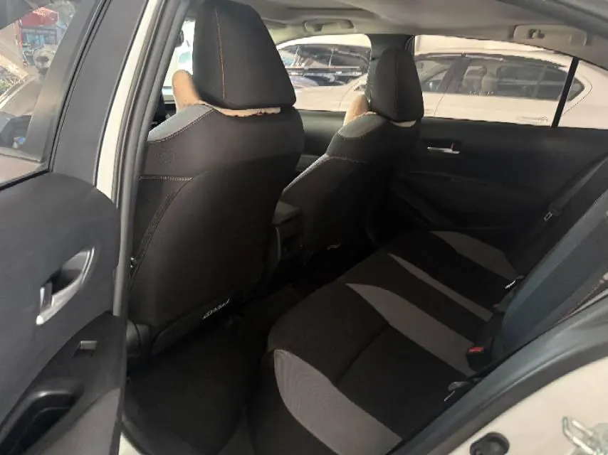 Toyota 2021 corolla 1.2T stepless elite PLUS version of automatic gear 4