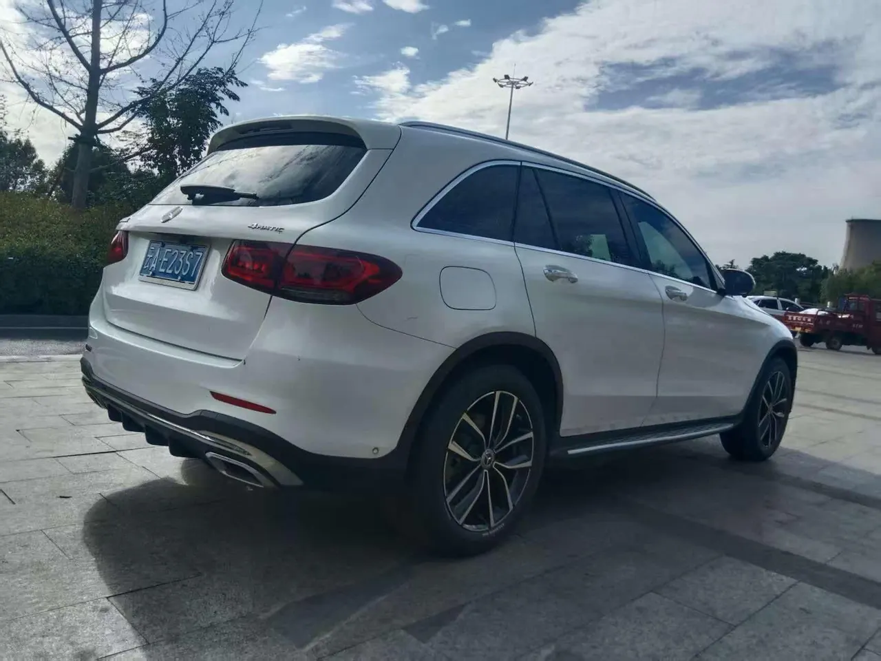 Mercedes Benz 2021 GLC 300 L 4MATIC 2.0T Dynamic Automatic 9
