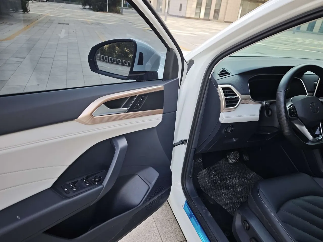 Volkswagen 2023 Tuyue 1.5TSI 300TSI Two-Drive Kyauk Moon Edition Automatic Gear 5