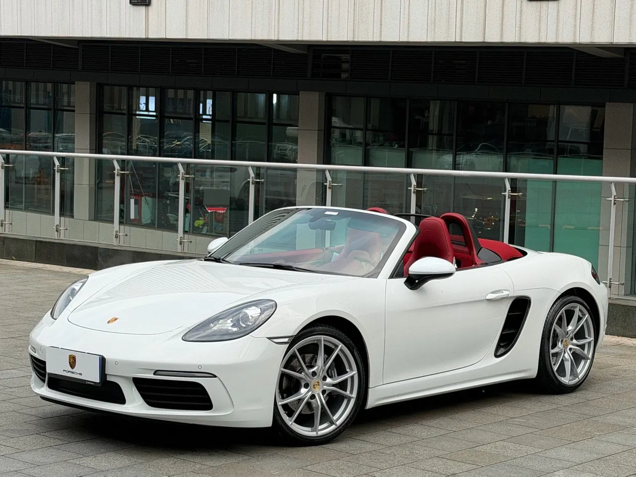 Open image lightbox: Porsche 718 (Imported) 2020 718 Boxer 2.0T Automatic