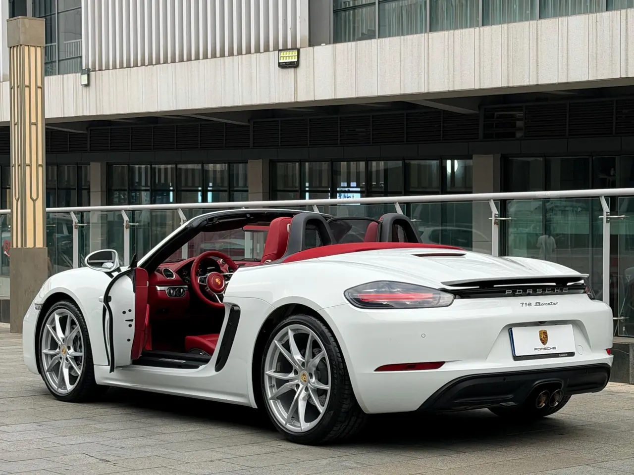 Porsche 718 (Imported) 2020 718 Boxer 2.0T Automatic 7