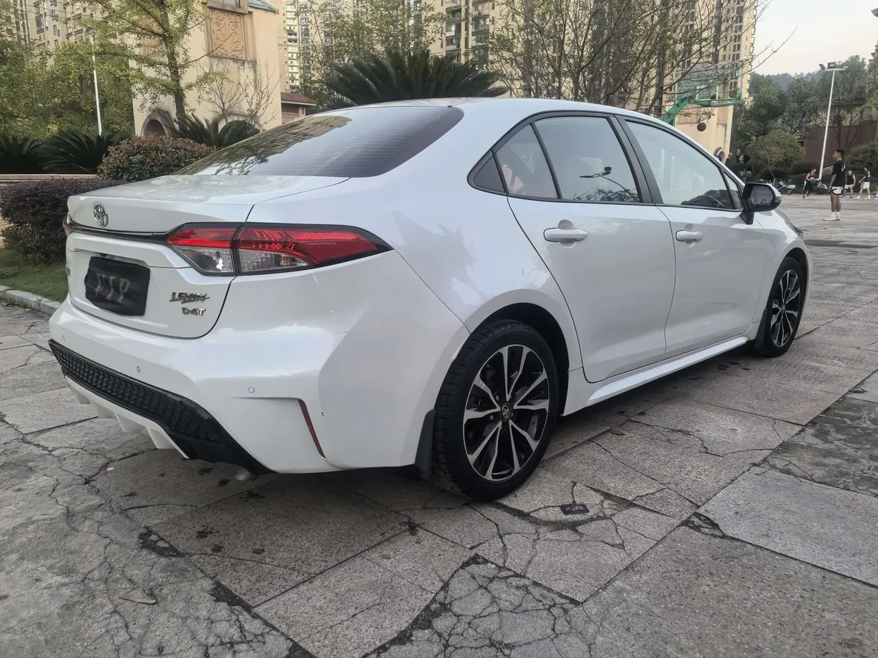 Toyota 2021 Lei Ling 1.2T Stepless 185T Sports Edition Automatic Gear 6