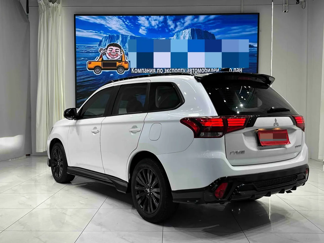 Mitsubishi 2021 Outlander 2.0 Stepless Two-Drive Obsidian Version 5-seat Automatic Gear 18