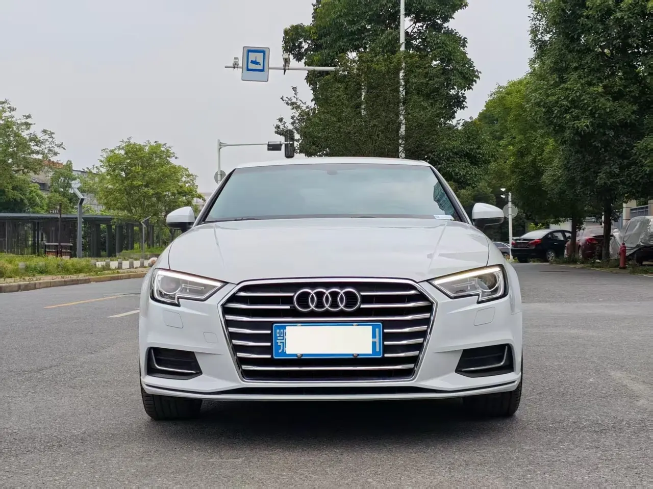Audi 2020 A3 Limousine 1.4TFSI 35TFSI aggressive automatic gear 2