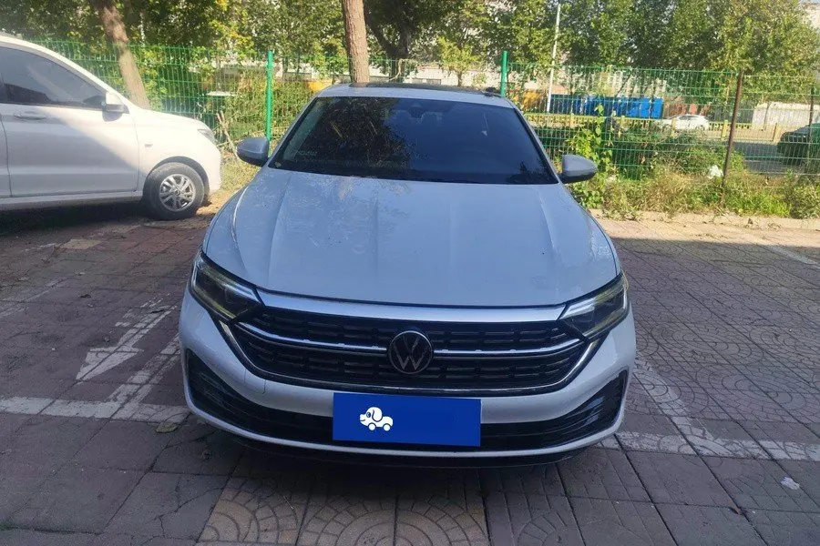 Volkswagen 2023 Sagitar 1.5TSI 300TSI Exceed Edition Automatic 3