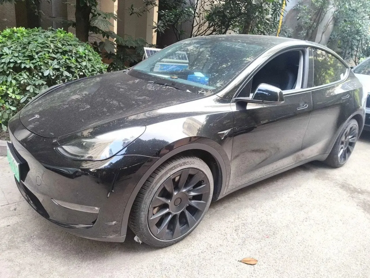 Open image lightbox: Tesla 2021 Model Y Standard Endurance Rear Drive Automatic Gear