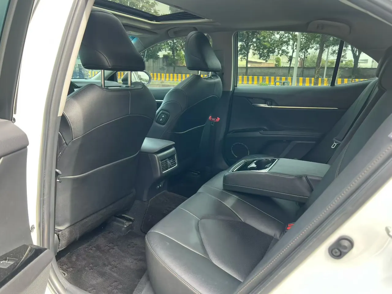 Toyota 2021 Camry 2.0G Stepless Deluxe Edition Automatic Gear 11