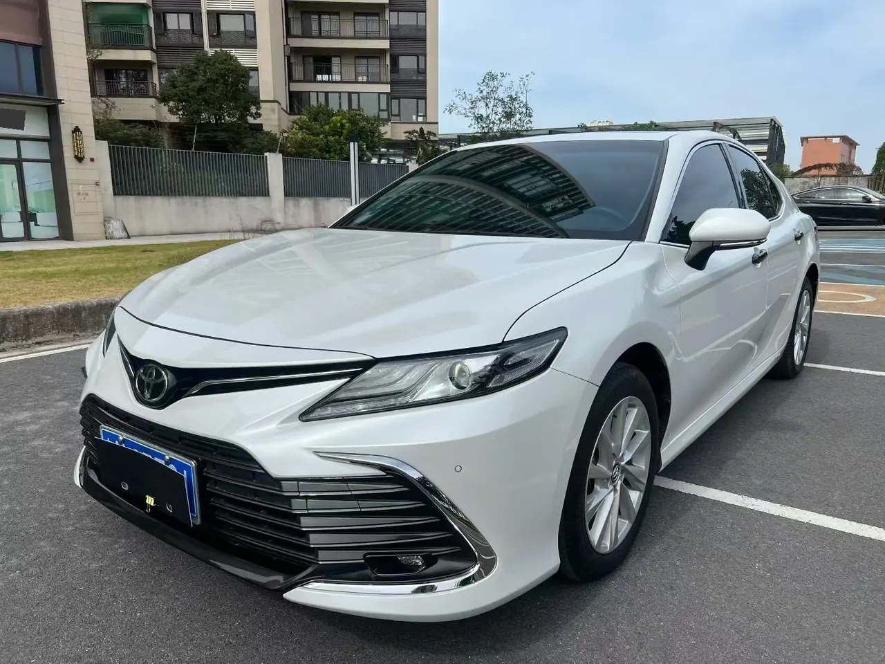 Toyota 2021 Camry 2.0G Stepless Deluxe Edition Automatic Gear 7