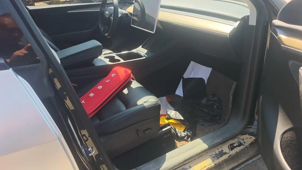 Tesla 2021 Model Y Standard Endurance Rear Drive Automatic Gear 5