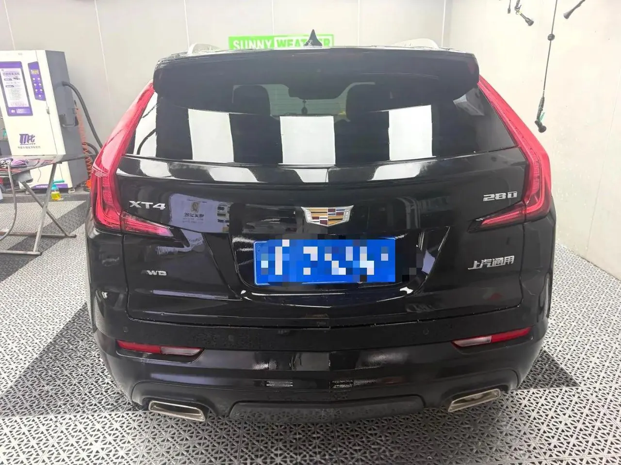 Cadillac 2021 XT4 2.0T 28T Two-Drive Leading Automatic Gear 5