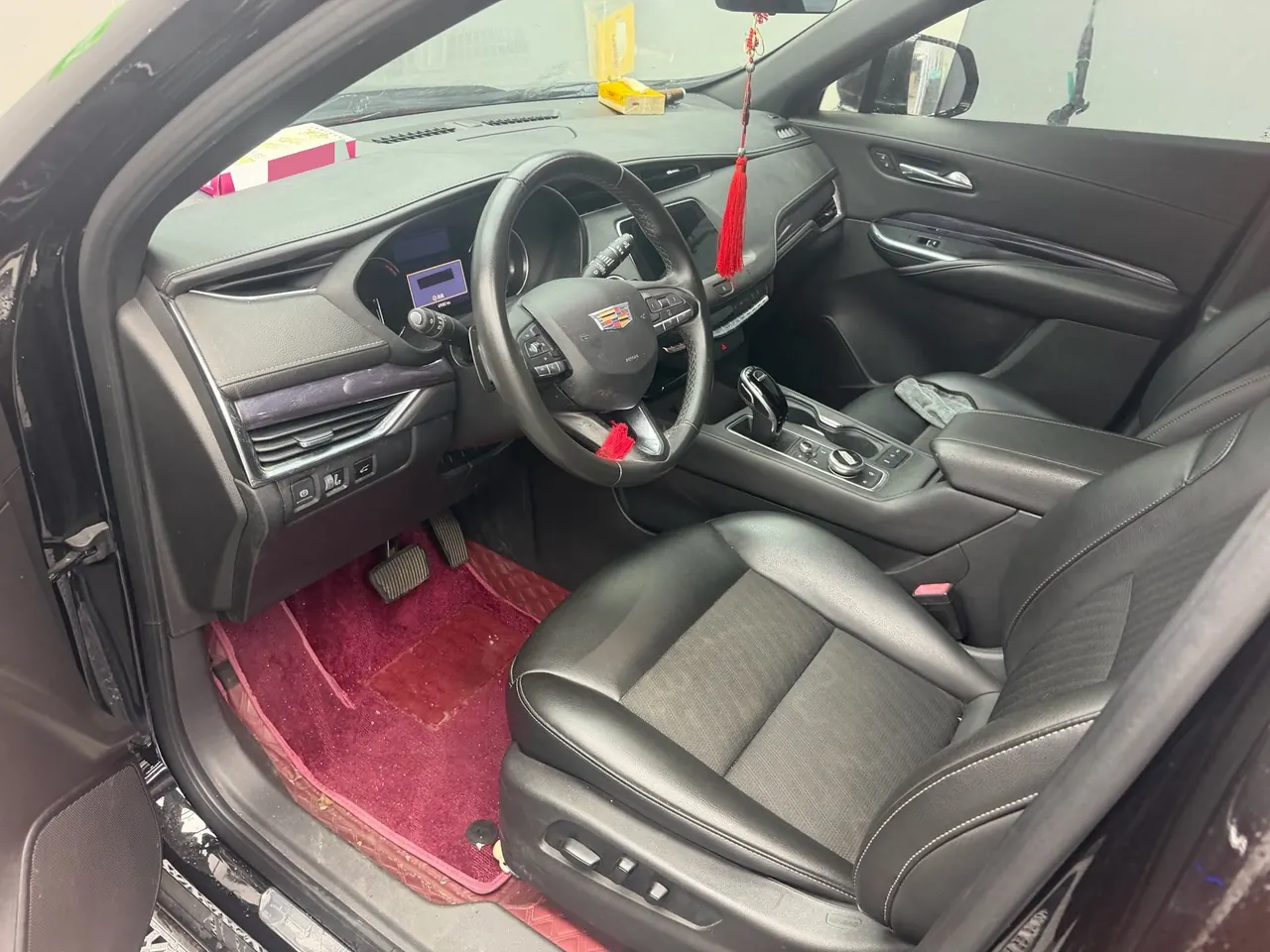 Cadillac 2021 XT4 2.0T 28T Two-Drive Leading Automatic Gear 6