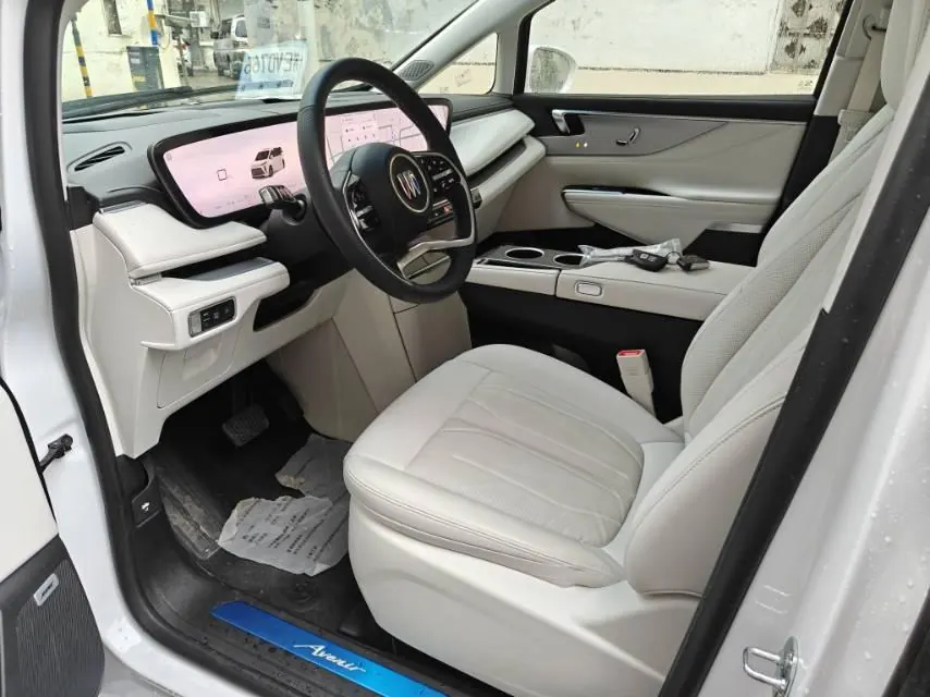 Buick 2024 GL8 Lu Zun PHEV 1.5T Exclusive Edition 7-seat Automatic Gear 2