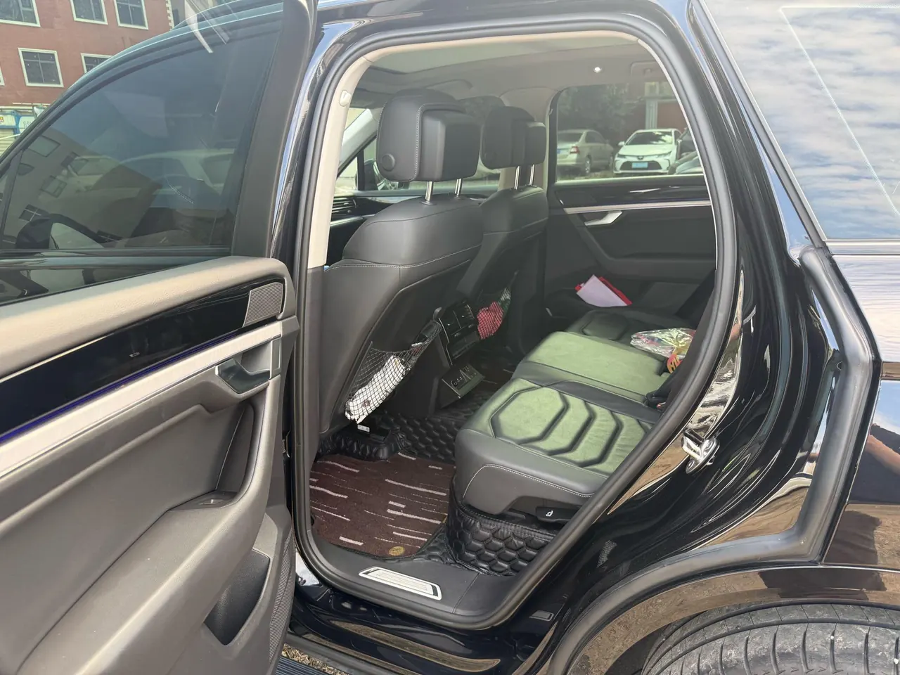 Volkswagen Touareg (Imported) 2021 Touareg 3.0TSI Sharp Edition Obsidian Black Sports Suit Automatic Gear 4