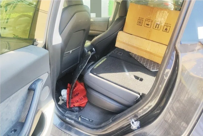 Tesla 2024 Model Y rear-wheel drive version automatic transmission 5