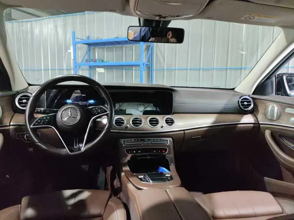 Mercedes Benz E Class 2022 E 300 L 2.0T Luxury (Change 2) Automatic Gear 5