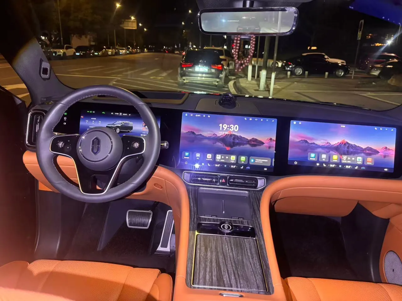 AITO 2025 AITO M9 extended range Ultra version 52kWh5 seat version automatic gear 5