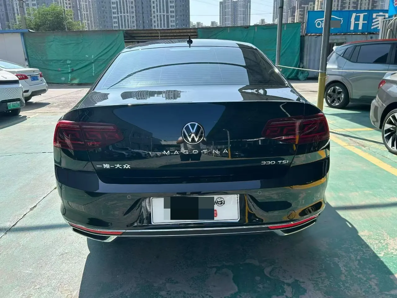 Volkswagen 2025 Magotan 2.0TSI 330TSI 2 million luxury automatic gear 8
