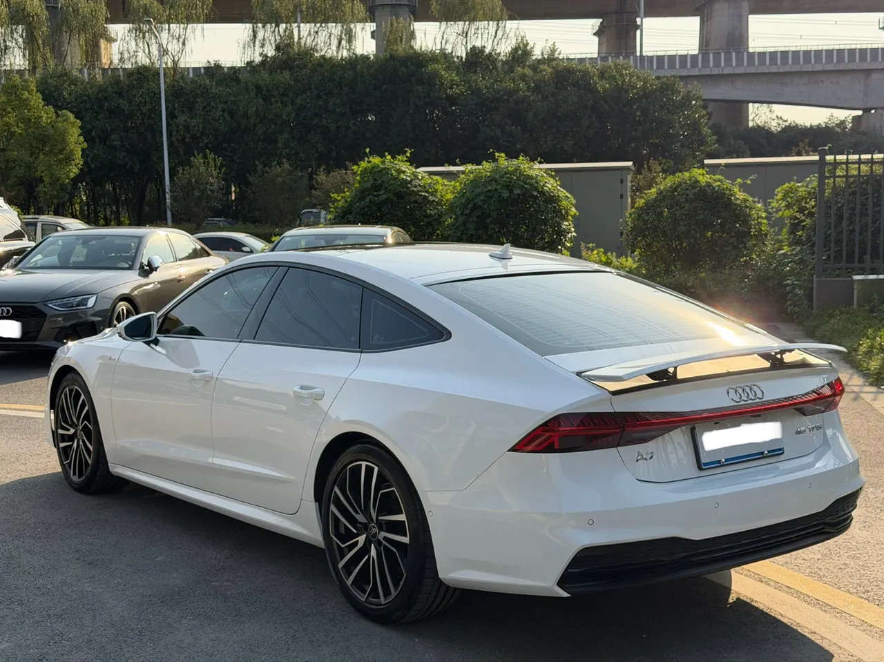 Audi A7 (Imported) 2024 A7 Sportback 2.0TFSI 45TFSI Automatic Gear Selection 3