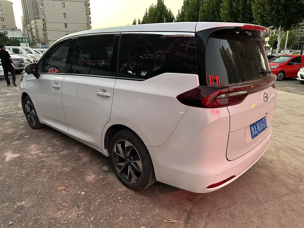 Chuanqi 2021 M6 1.5T 270T Deluxe Edition 7-seat Automatic Gear 3