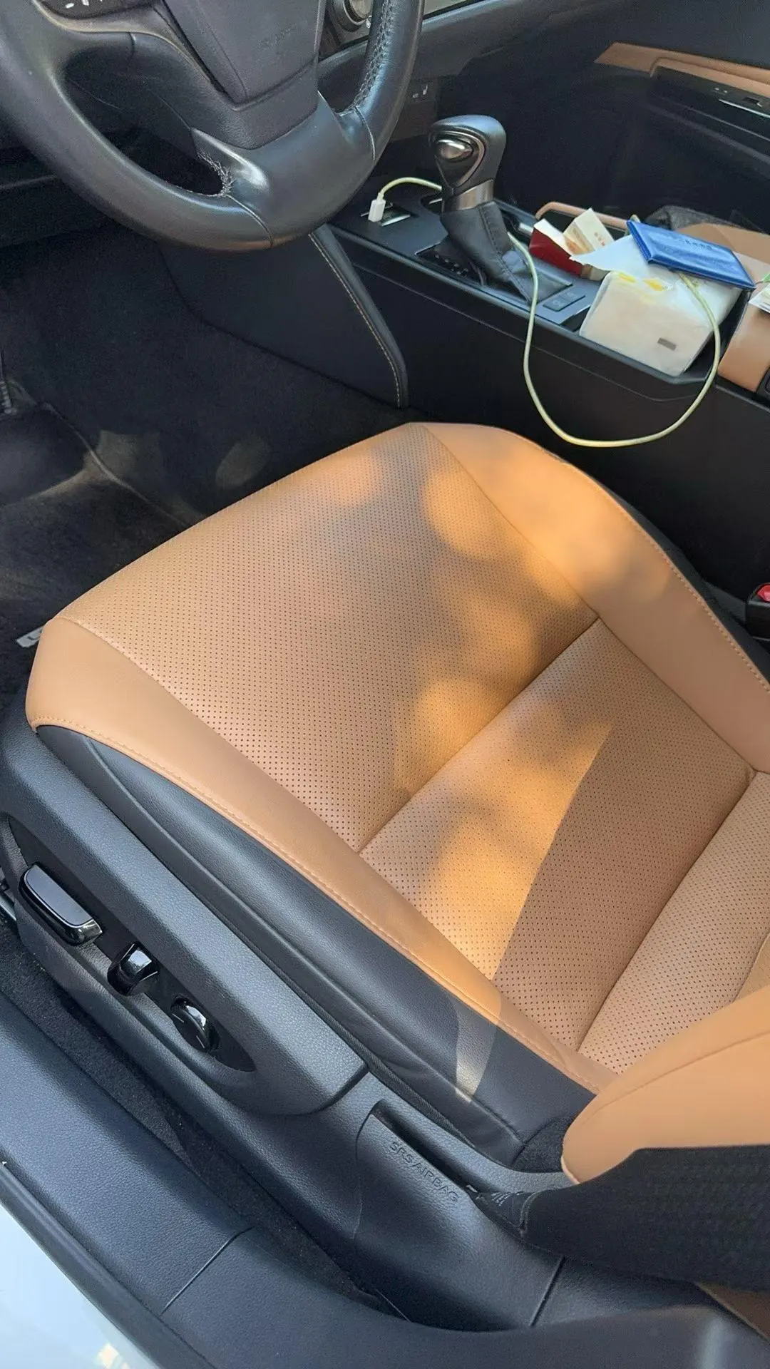 Lexus ES (Imported) 2023 ES200 2.0 Stepless Premium Edition Automatic Gear 3