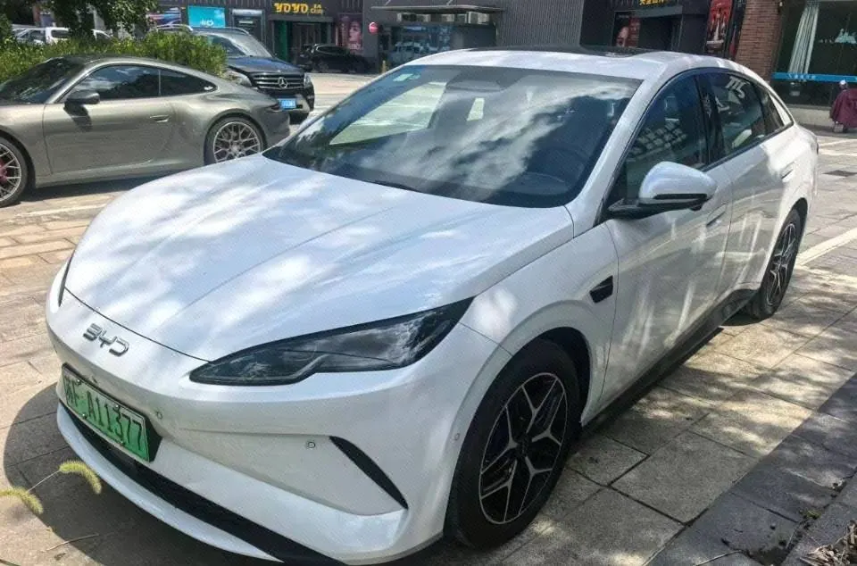Open image lightbox: BYD 2025 Seal 06 EV 545KM Flagship Automatic Gear