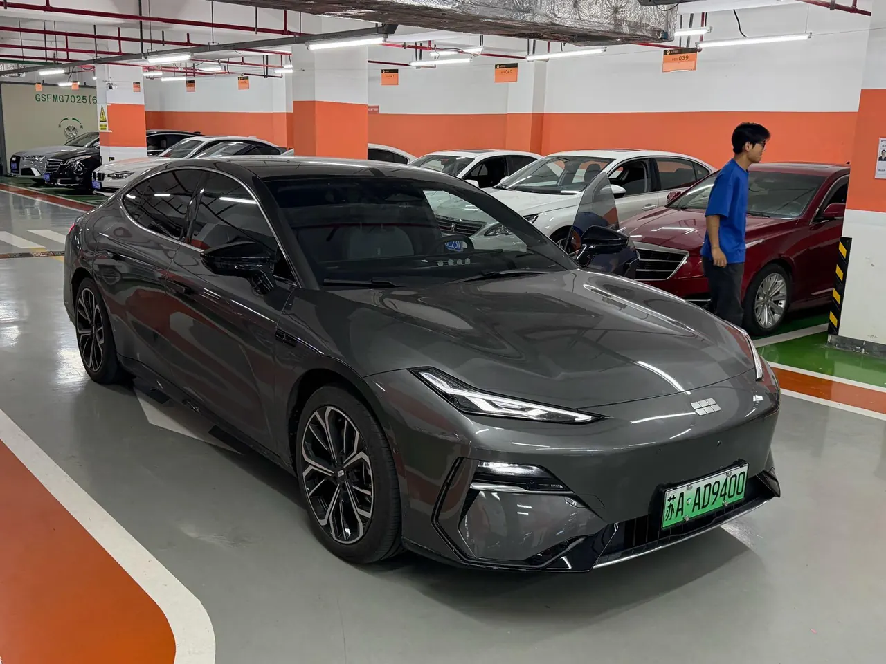 Geely Galaxy 2025 E 8 700km sailing smart driving version of automatic gear 3