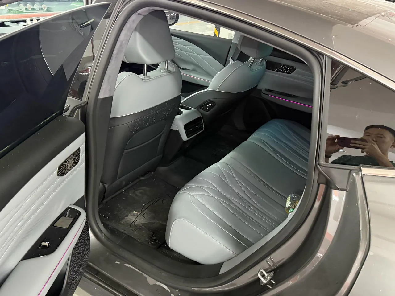 Geely Galaxy 2025 E 8 700km sailing smart driving version of automatic gear 5