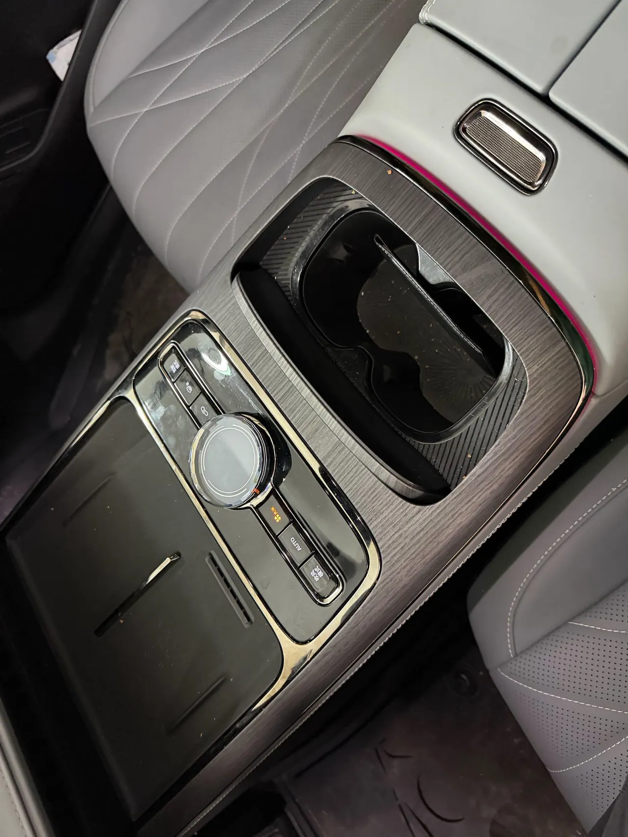 Geely Galaxy 2025 E 8 700km sailing smart driving version of automatic gear 6