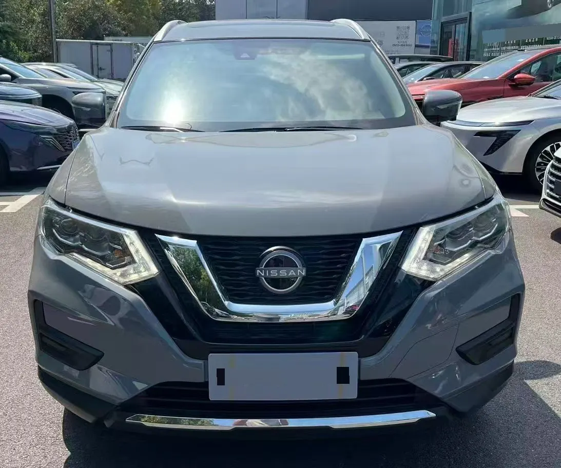 Nissan 2025 Qijun Honor 2.0 Stepless Two-Drive Leading Edition Automatic Transmission 3