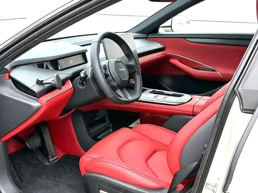 MI 2024 SU 7 700km Rear Drive Standard Founding Edition Automatic Gear 6
