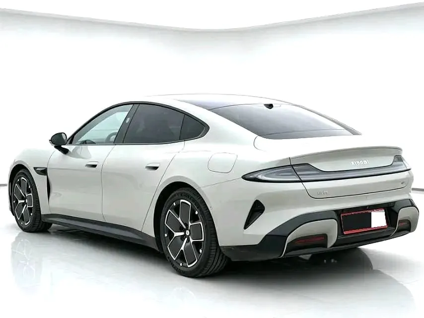 MI 2024 SU 7 700km Rear Drive Standard Founding Edition Automatic Gear 7