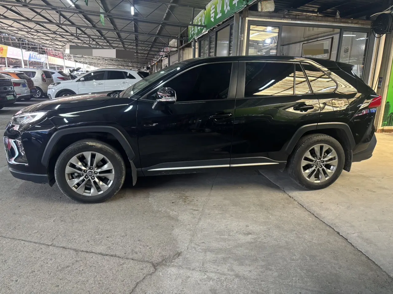 Toyota 2022 Wilanda 2.0 Stepless Four-wheel Drive Luxury PLUS Edition Automatic Gear 3