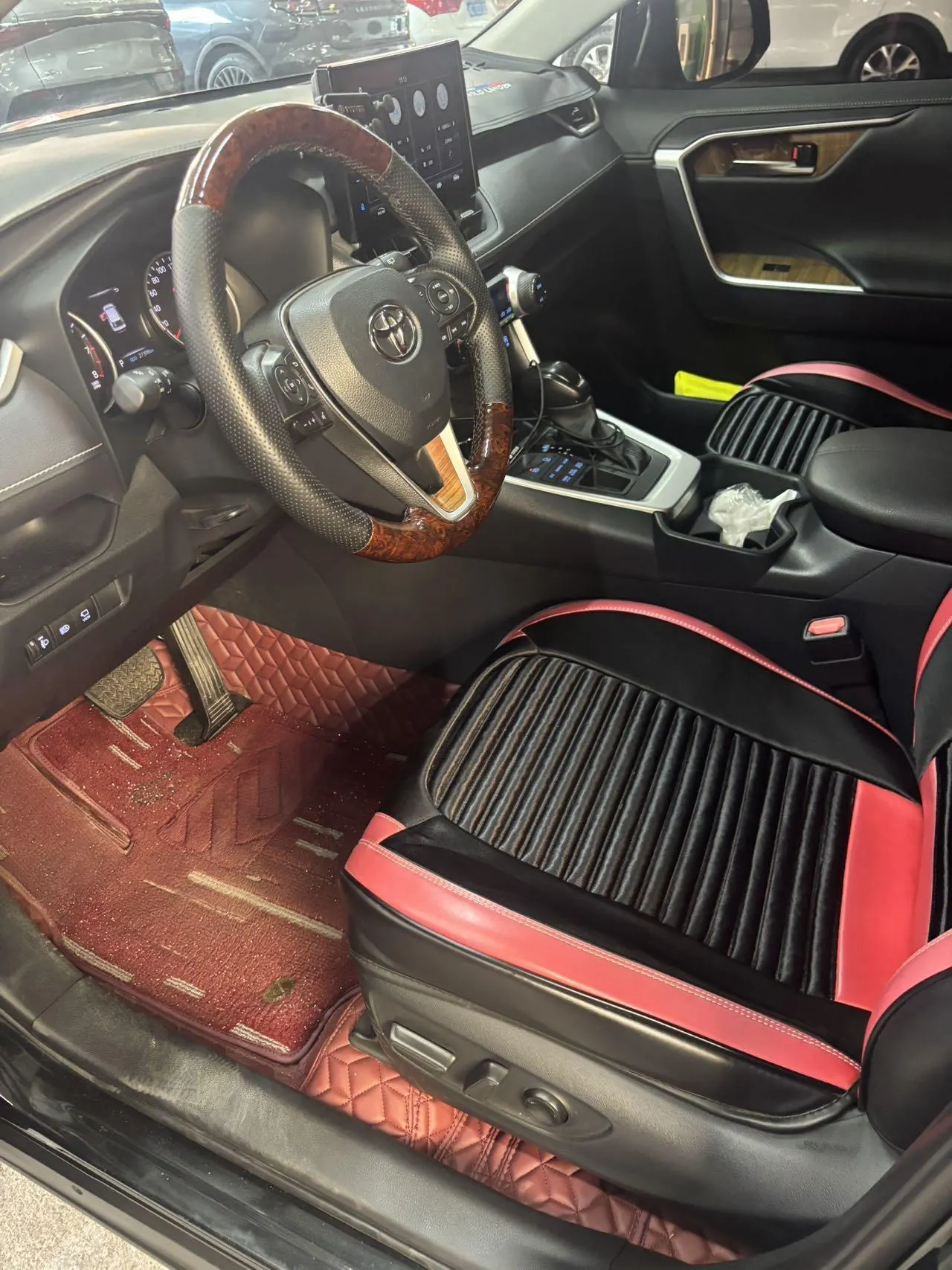 Toyota 2022 Wilanda 2.0 Stepless Four-wheel Drive Luxury PLUS Edition Automatic Gear 6