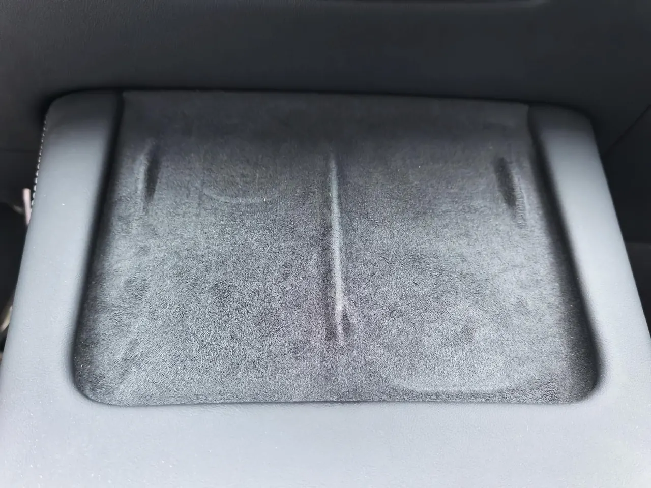 Tesla 2022 Model Y rear-wheel drive version automatic transmission 5