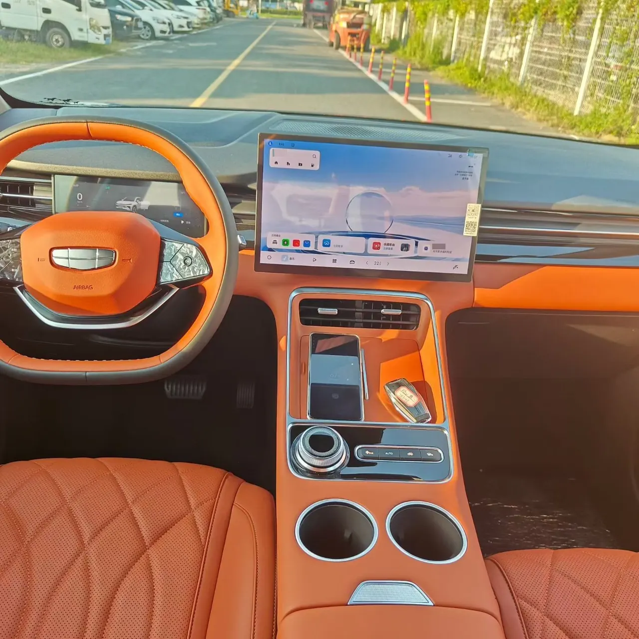 Geely 2026 Boyue REV 375km Long Endurance Platinum Extended Range Zhizun Edition Automatic Gear 4