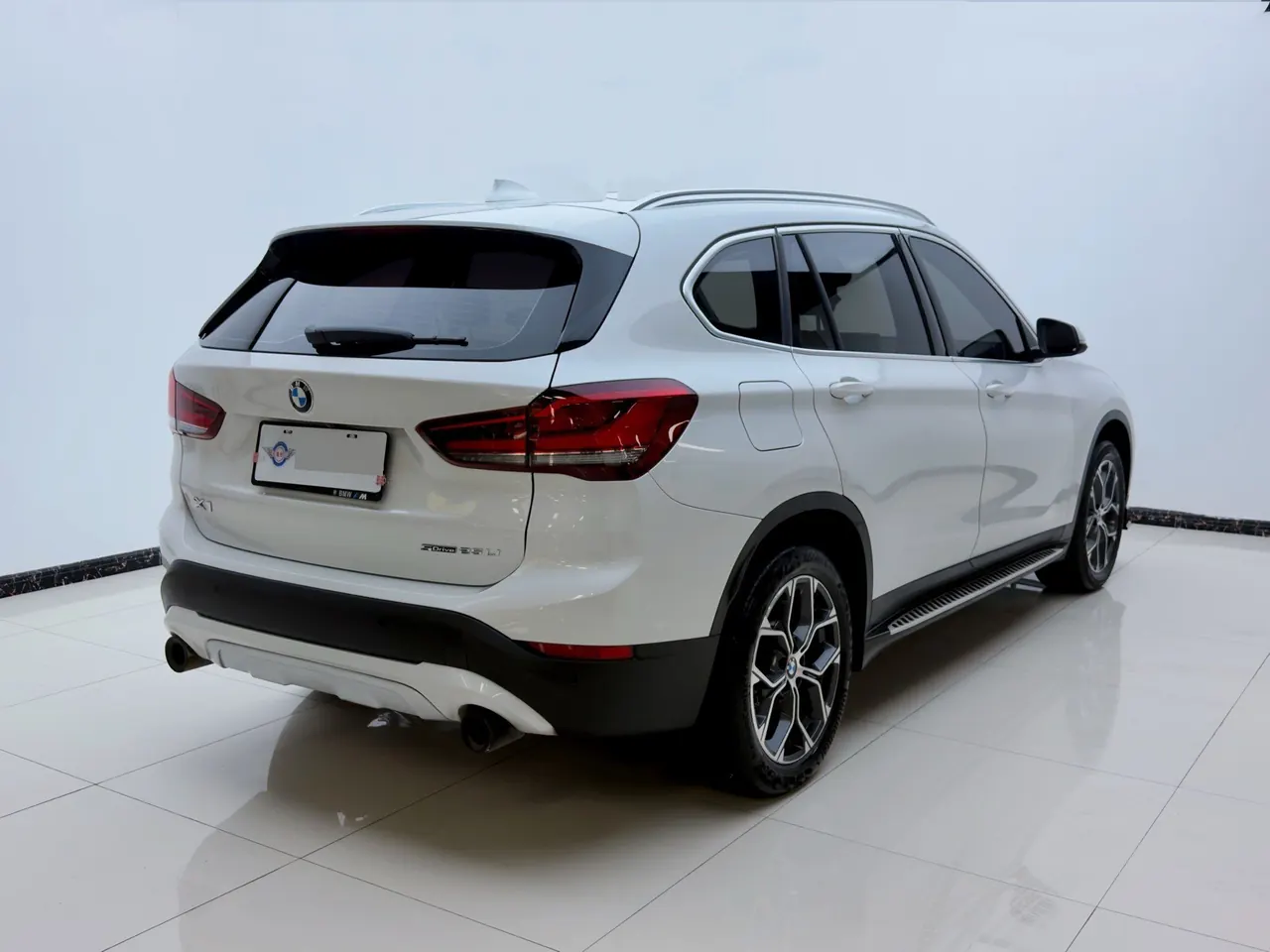 BMW 2022 X1 sDrive25Li 2.0T Leading Automatic Gear 4