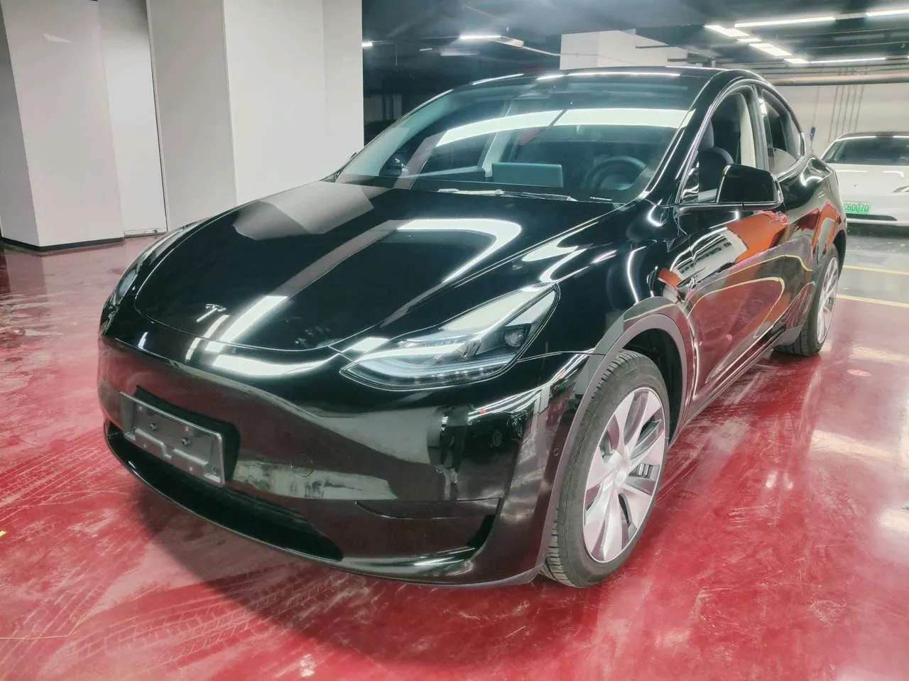 Open image lightbox: Tesla 2022 Model Y rear-wheel drive version (facelift) automatic gear