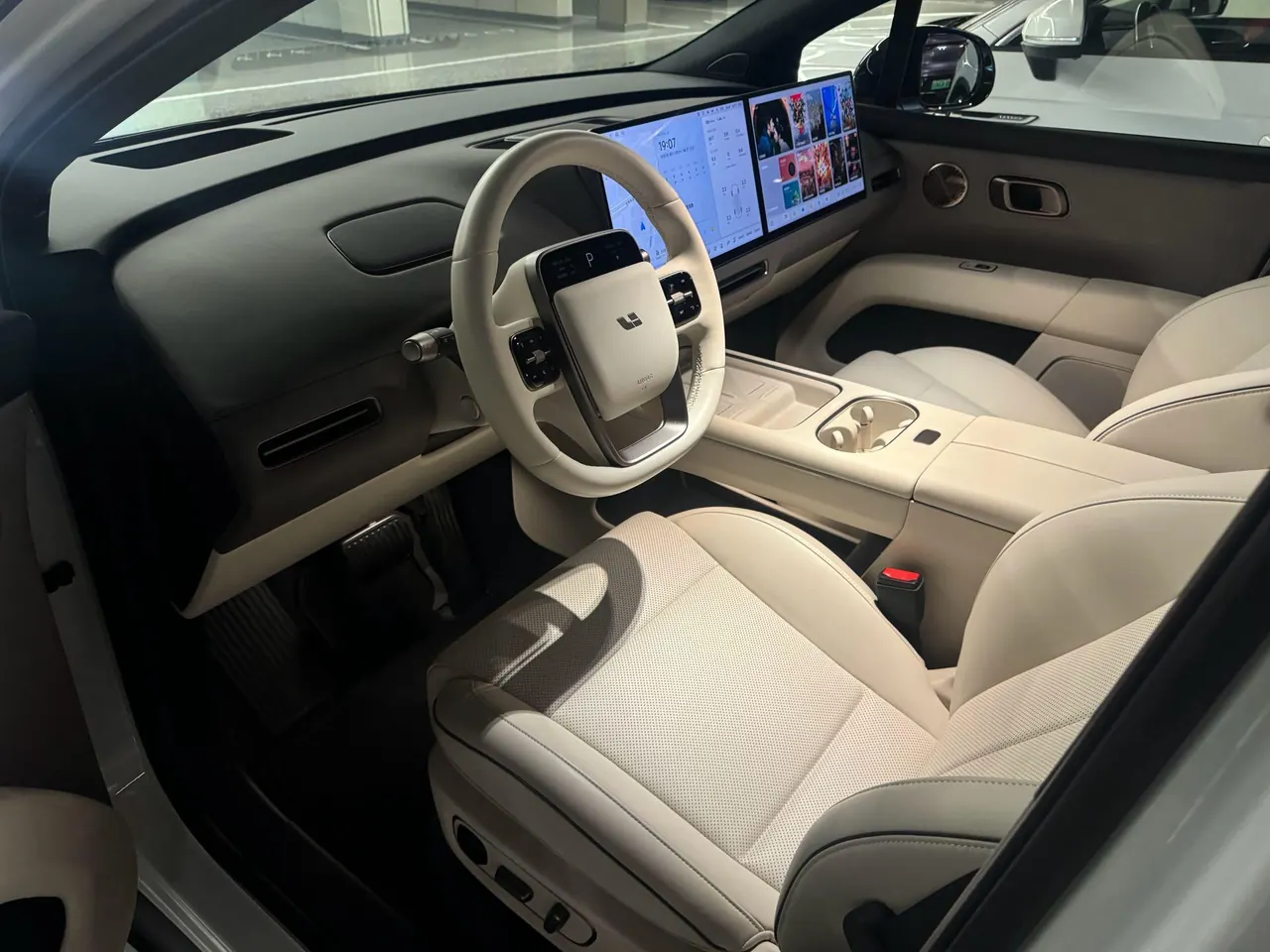Li 2025 I 300.00g Drive Standard Edition Automatic Gear 4