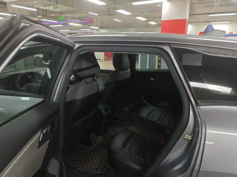 Citroen Versailles C5 X 2021 C5 X 1.6T Enjoy extraordinary automatic gear 5