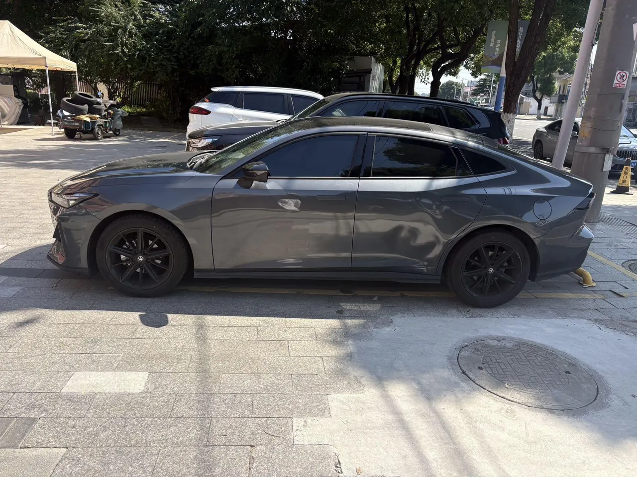 ChangAn 2022 UNI-V 1.5T honorable automatic gear 7