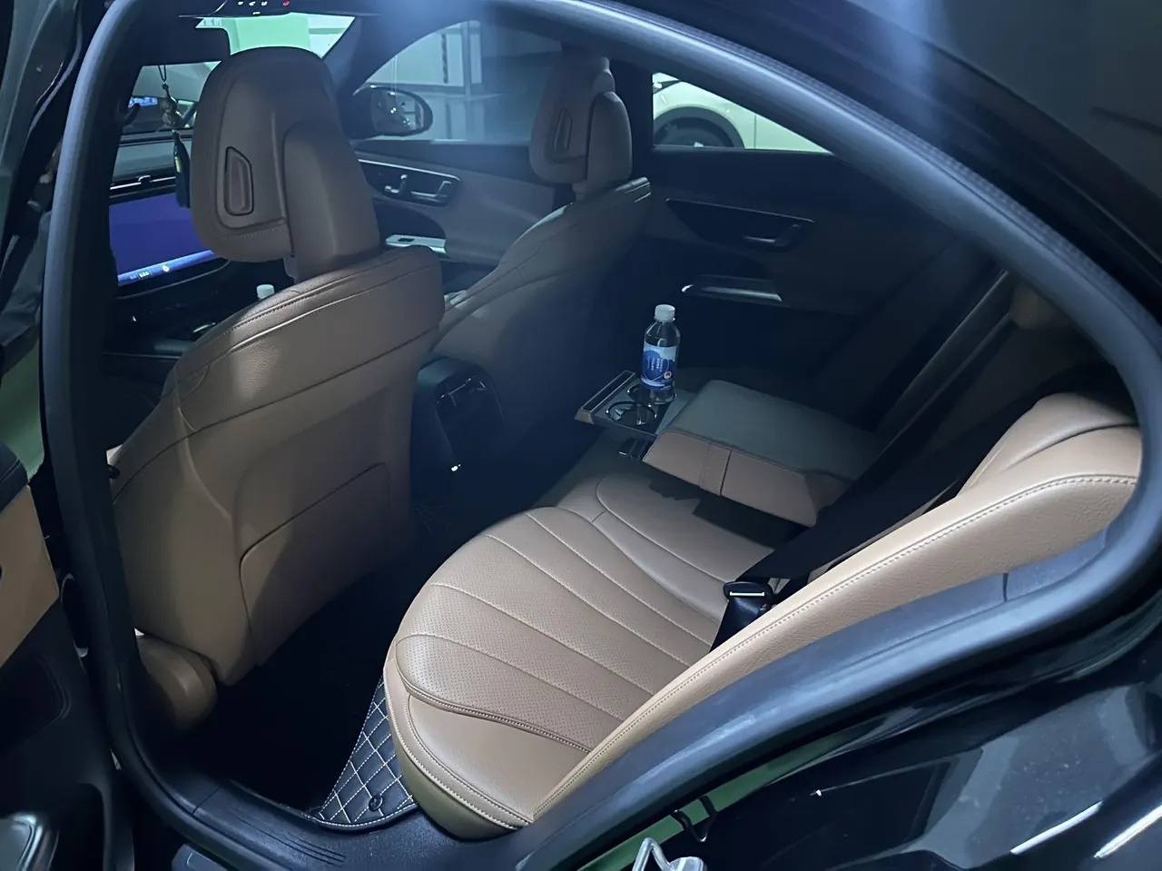 Mercedes Benz Class E (Imported) 2024 E 260 48V 2.0T Sports Edition Automatic Gear 3