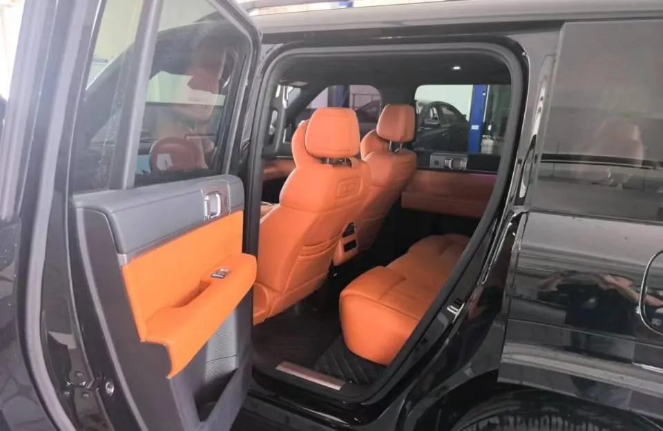 FangChengBao 2025 titanium 7 1.5T stepless 190KM four-wheel drive Ultra version of automatic gear 4