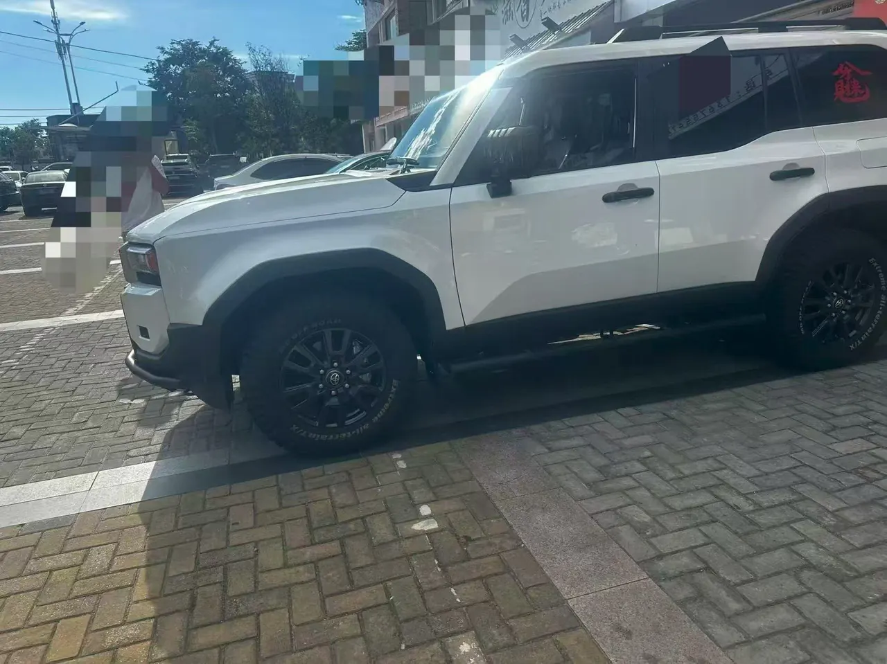 Toyota 2024 Prado HEV 2.4T all-around TX version 5-seat automatic gear 4