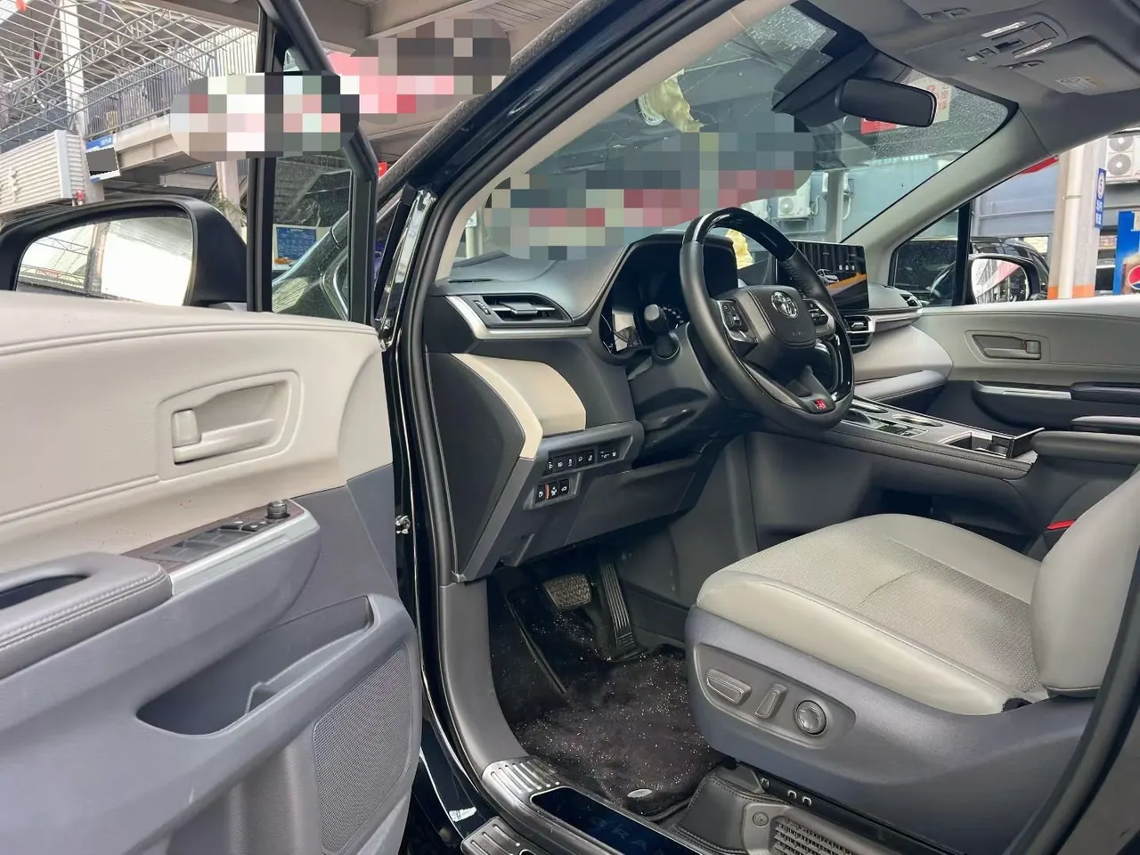 Toyota 2026 Grevia HYBRID 2.5 Stepless Comfort Edition Automatic Transmission 4