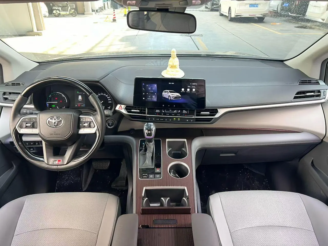 Toyota 2026 Grevia HYBRID 2.5 Stepless Comfort Edition Automatic Transmission 5