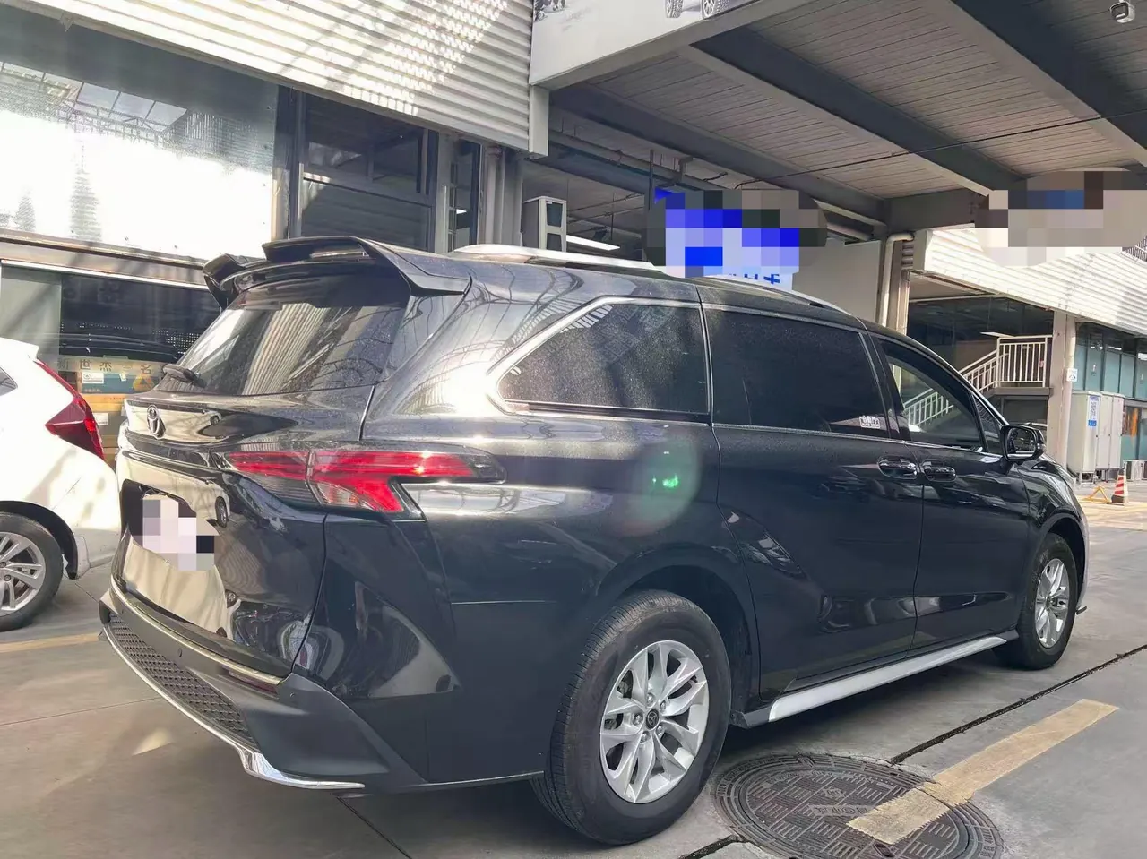 Toyota 2026 Grevia HYBRID 2.5 Stepless Comfort Edition Automatic Transmission 8
