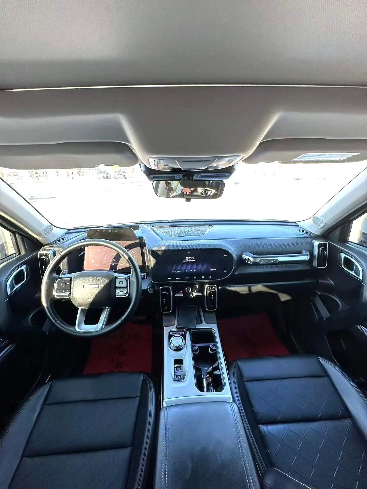 Haval 2022 big dog 1.5T two-wheel drive Labrador version automatic gear 8