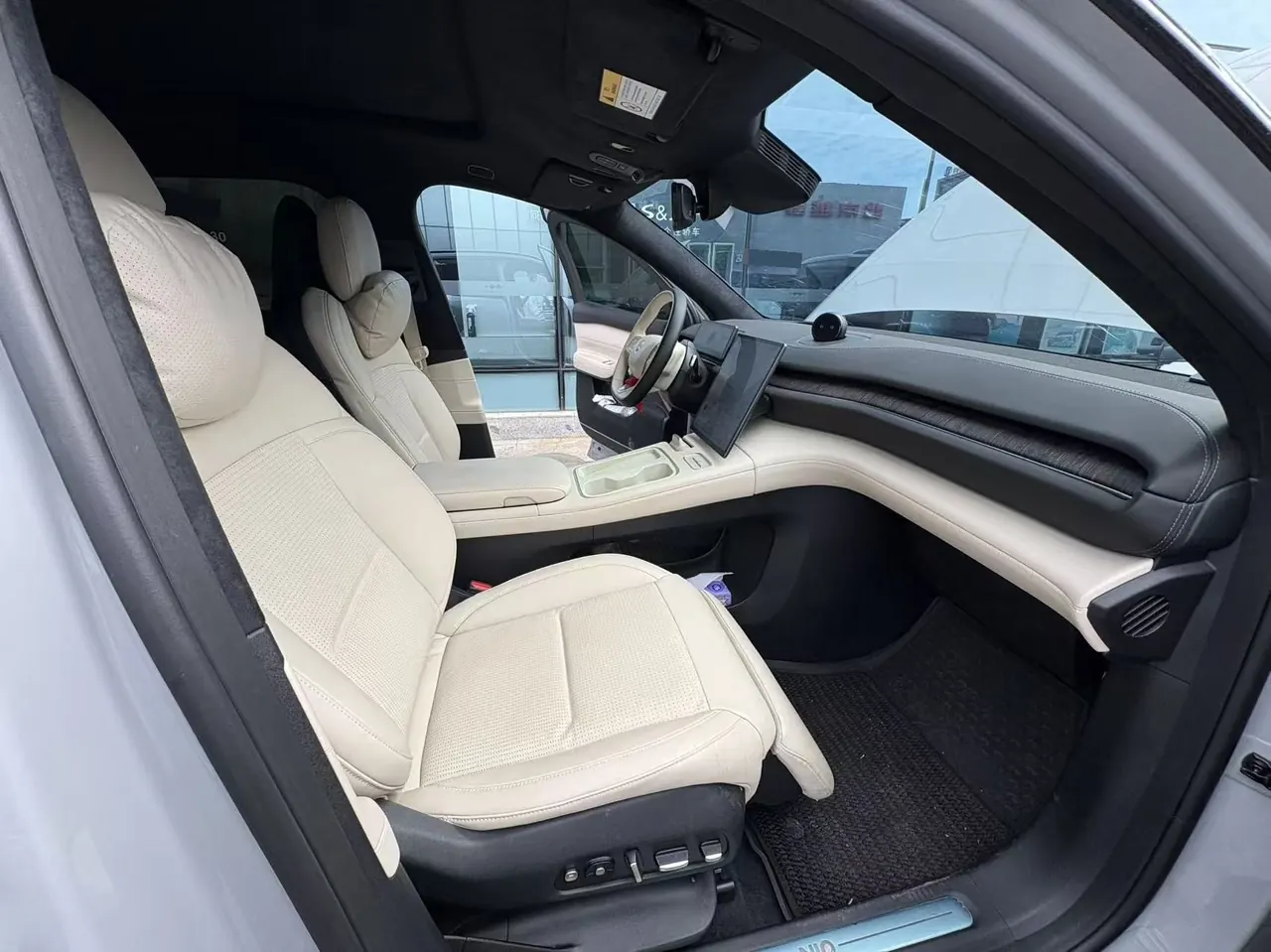 NIO 2023 ES6 75kWh automatic gear 5