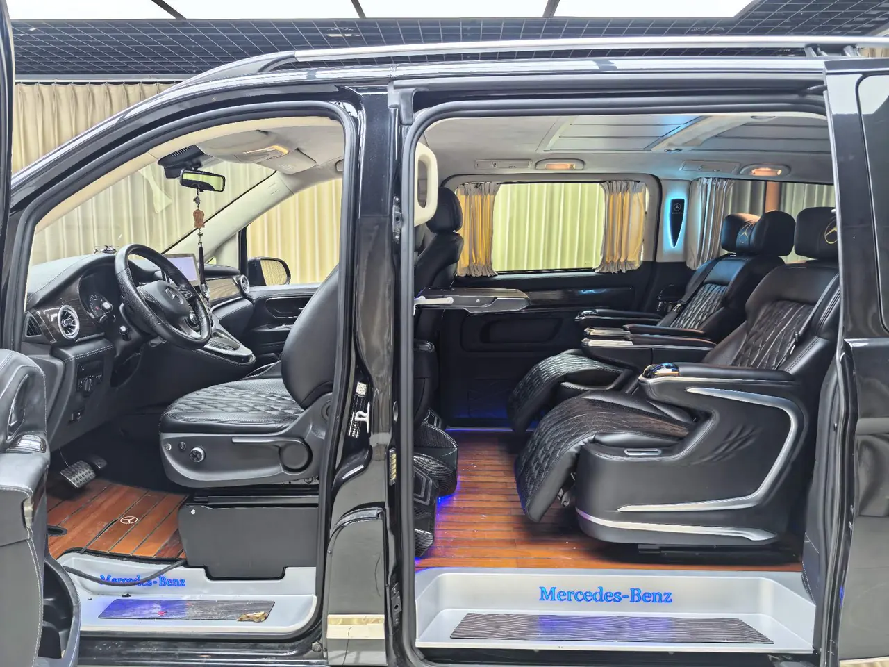 Mercedes Benz 2020 Vito 2.0T Business Edition 7-seat Automatic Gear 4