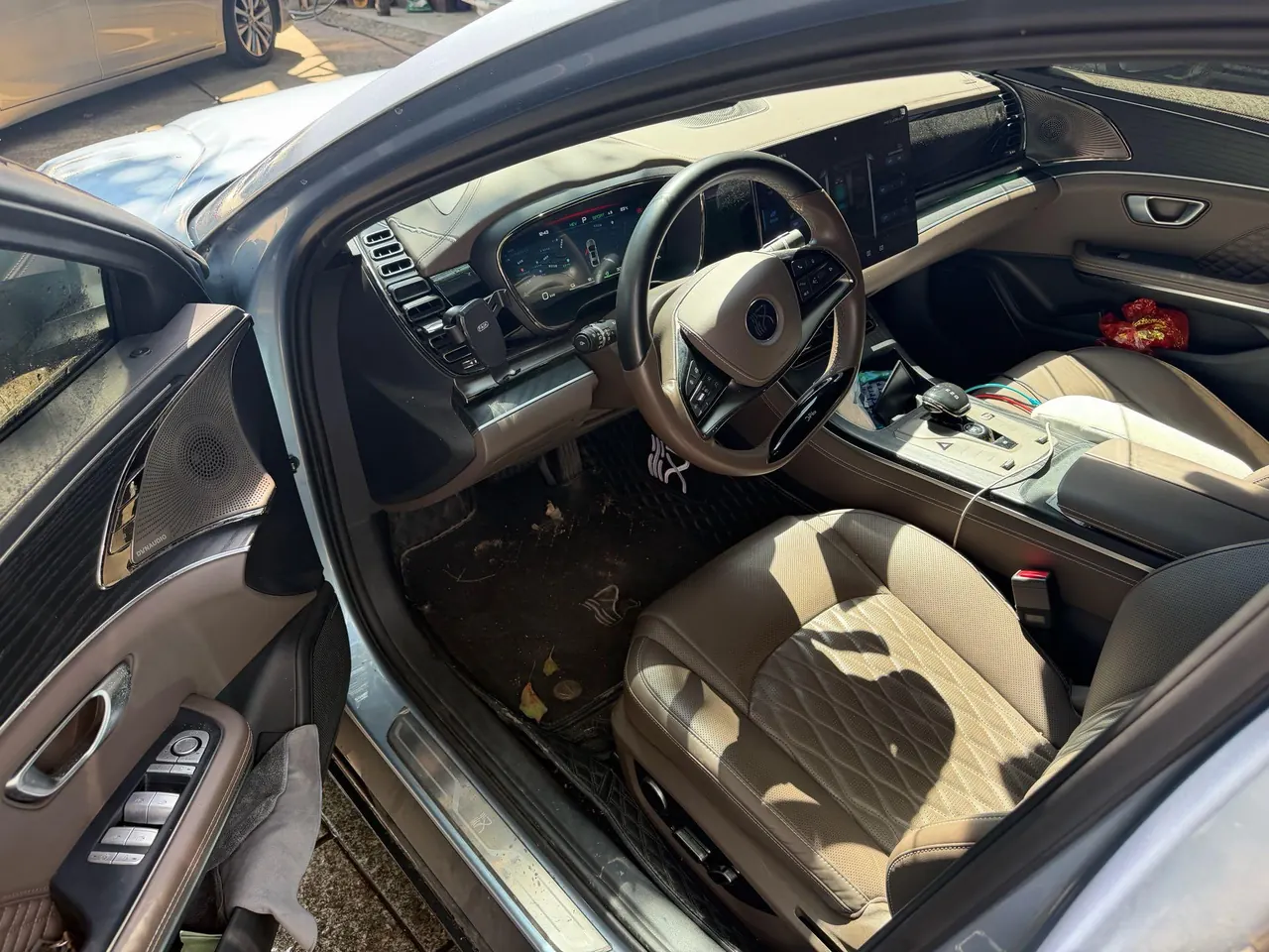 BYD 2023 Han DM-i 1.5T stepless champion version 121KM exclusive automatic gear 7